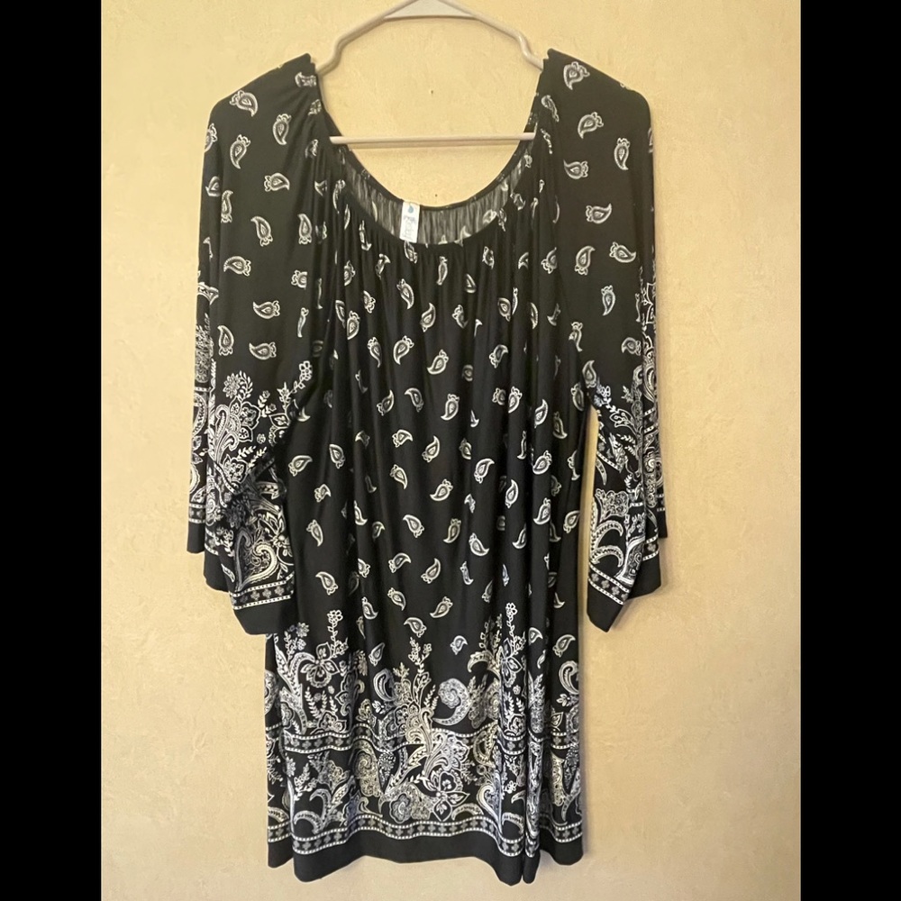 Paisley Grace 1X Black 3/4 Sleeve Tunic